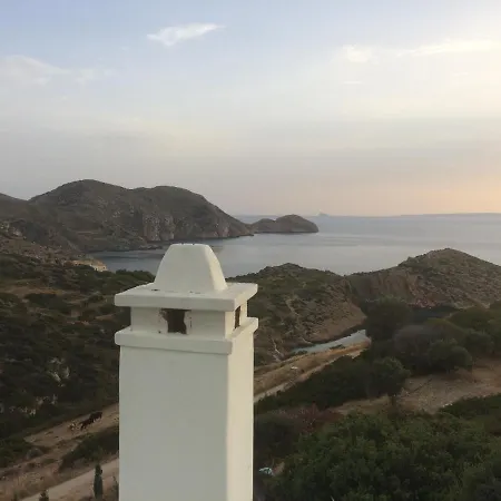 Eco At The Sunset And Sea View On The Hill 10 Min W From Sea 펜션 키니언